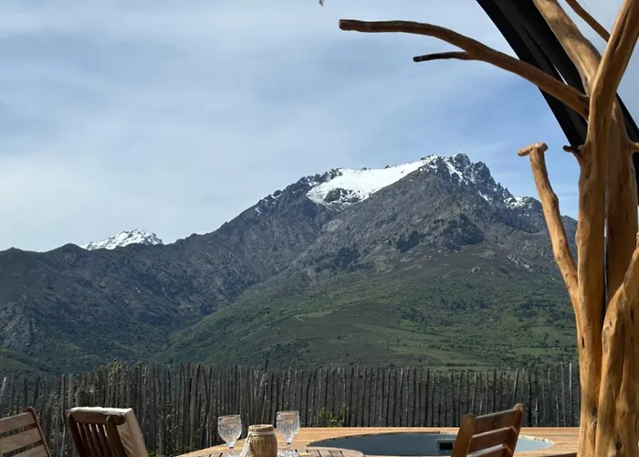 Dome Etoile Lüks kamp alanı *